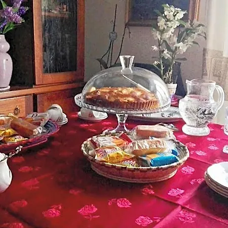 La Pervinca Couette-café 3*